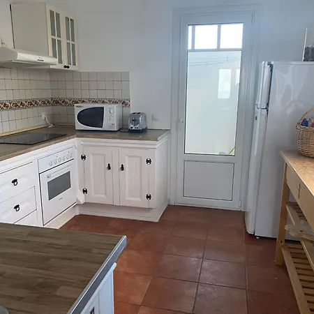 Beautiful Spacious In Playa Blanca (Lanzarote)
